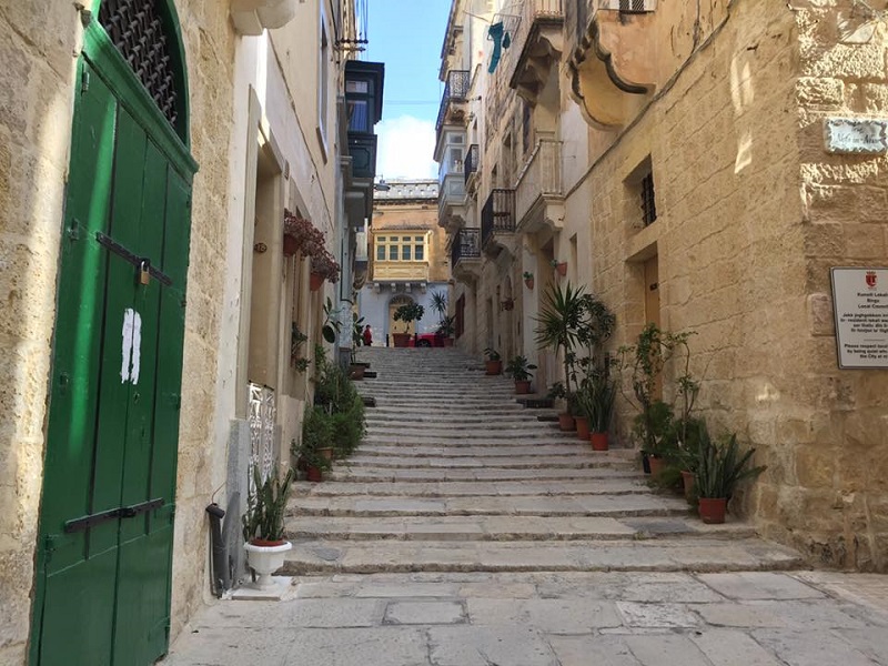 スリーシティの一つ。マルタには色々な雰囲気の町があります。
